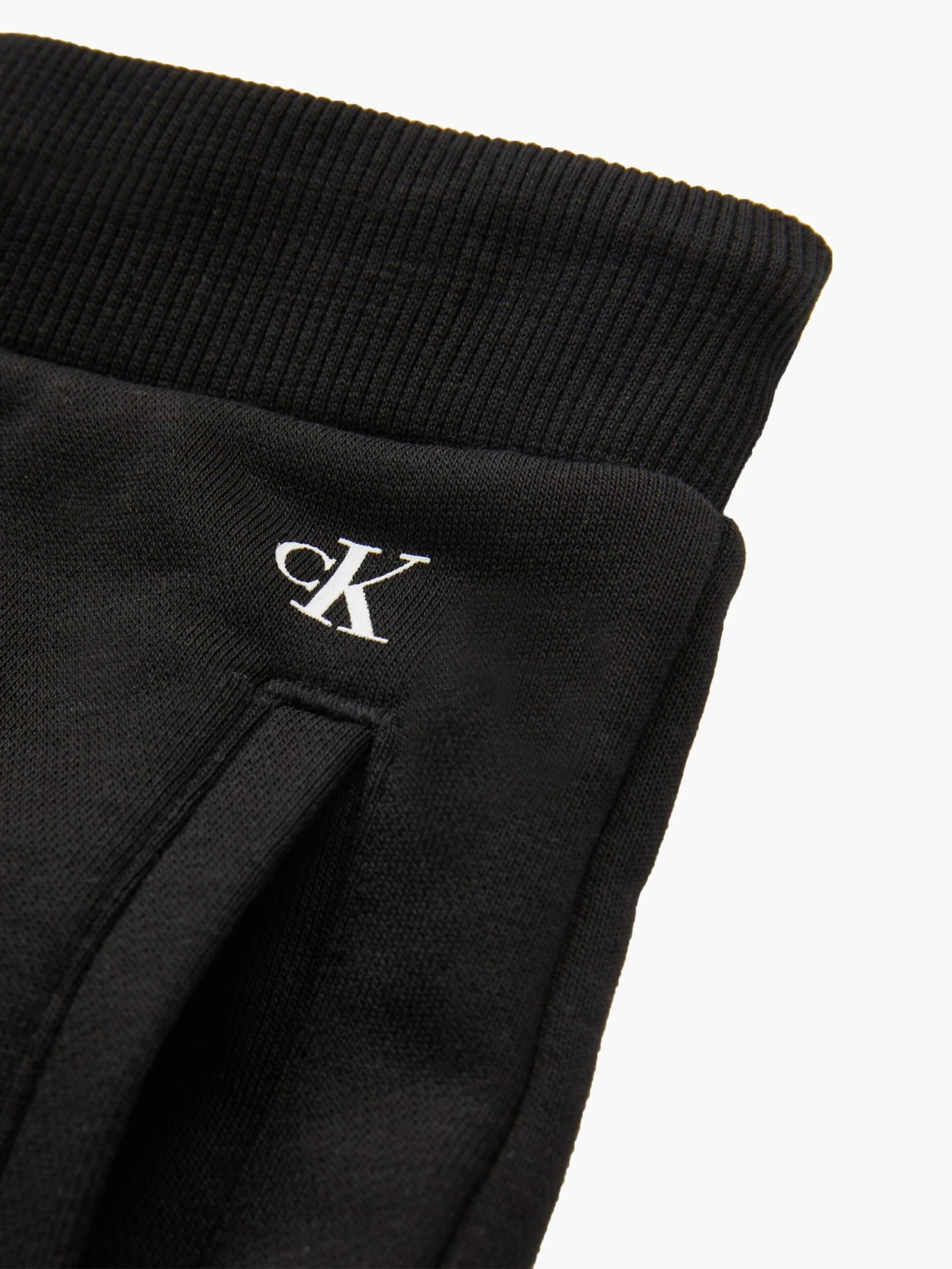 Calvin Klein Boys 8-16 Slim Jogger Shorts - Image 4