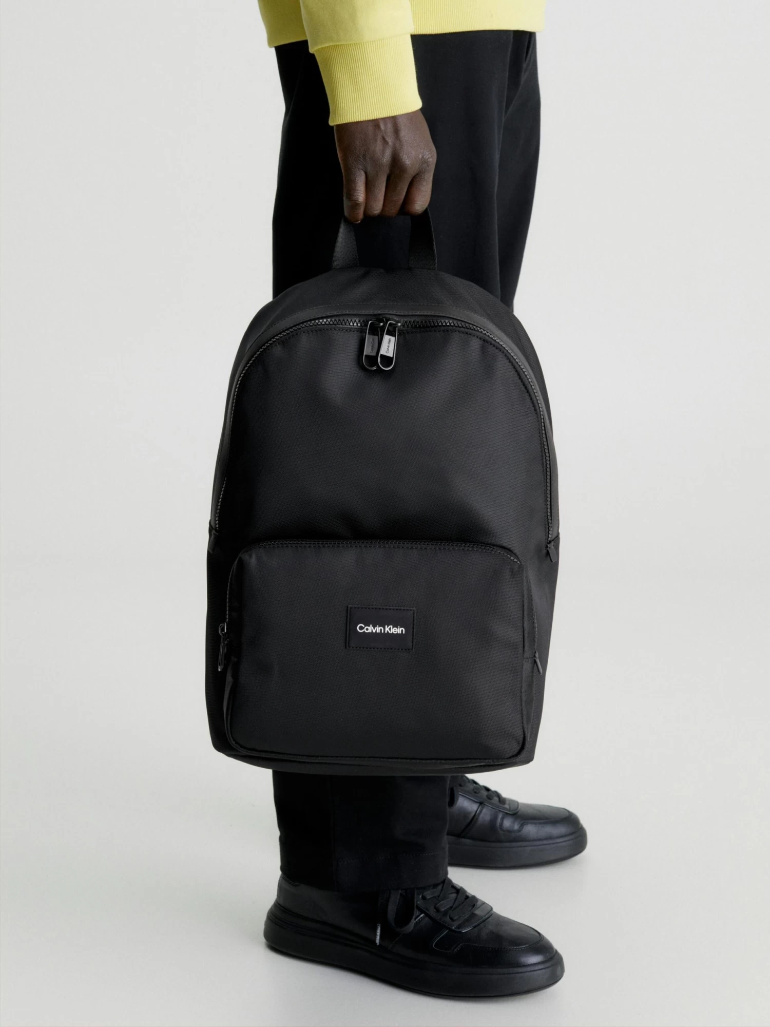 Calvin Klein Round Backpack - Image 5