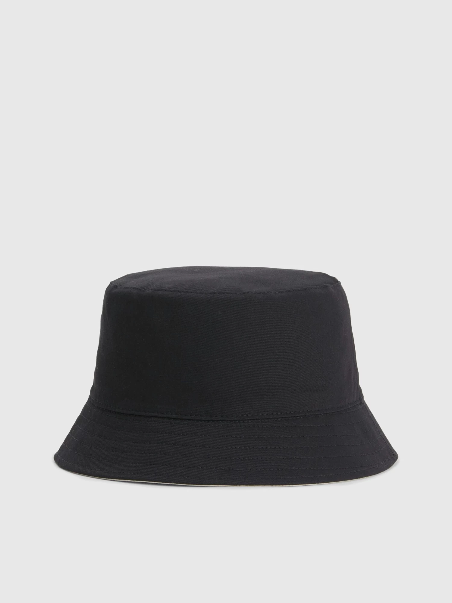 Calvin Klein Reversible Organic Cotton Bucket Hat - Image 3