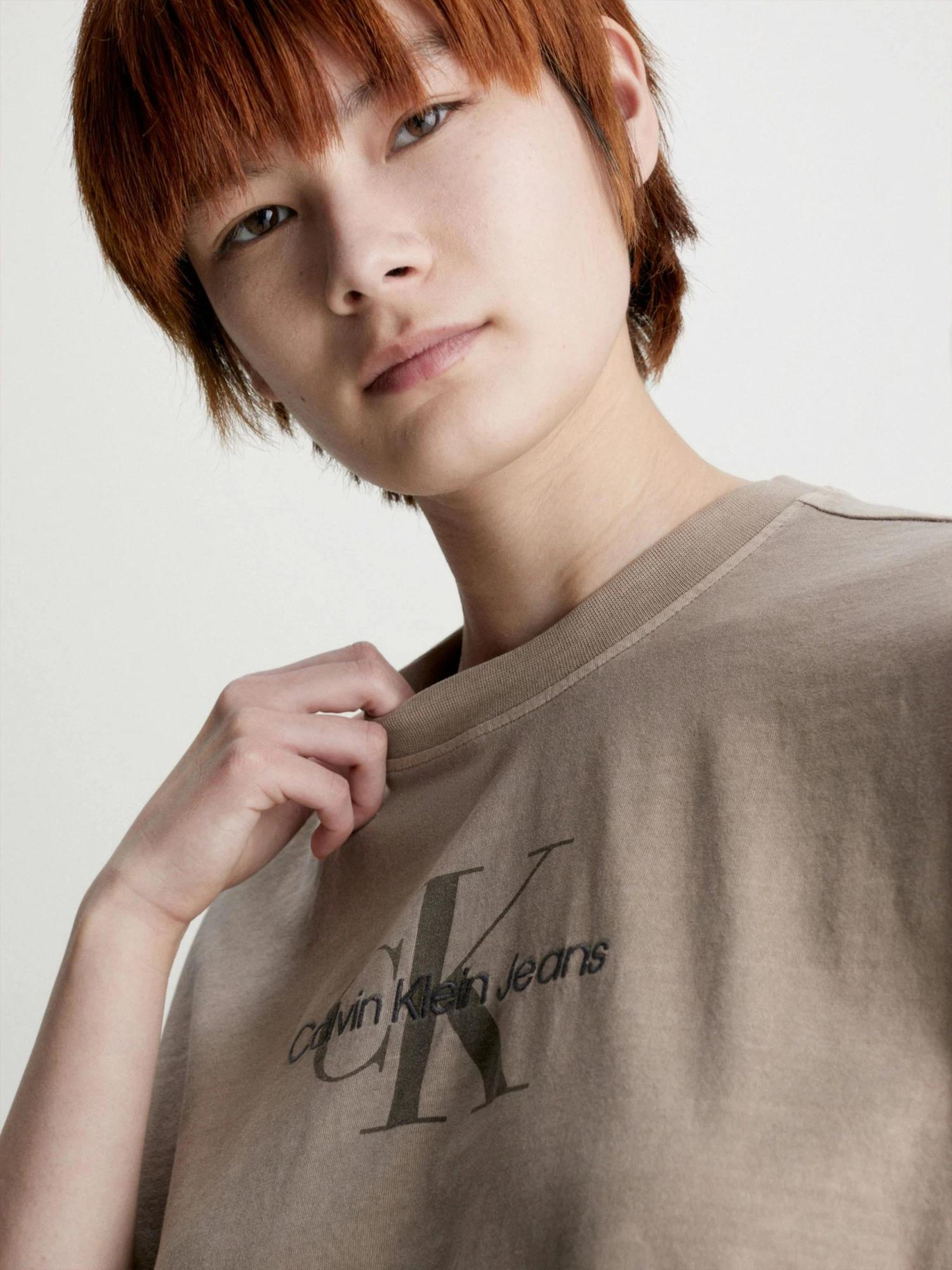 Calvin Klein Relaxed Monogram T-shirt - Image 3