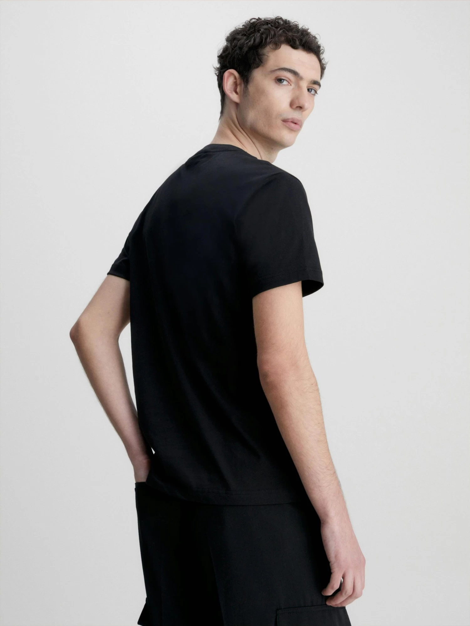 Calvin Klein Logo T-Shirt - Image 2