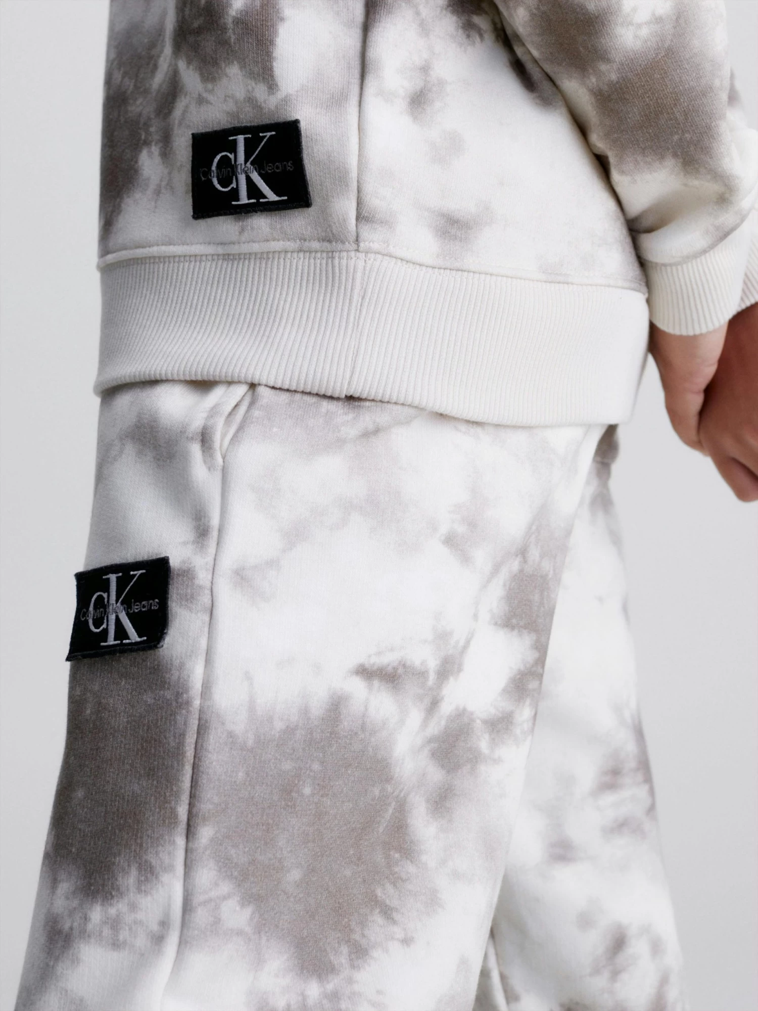 Calvin Klein Boys 3-7 Tie Dye Joggers - Image 3