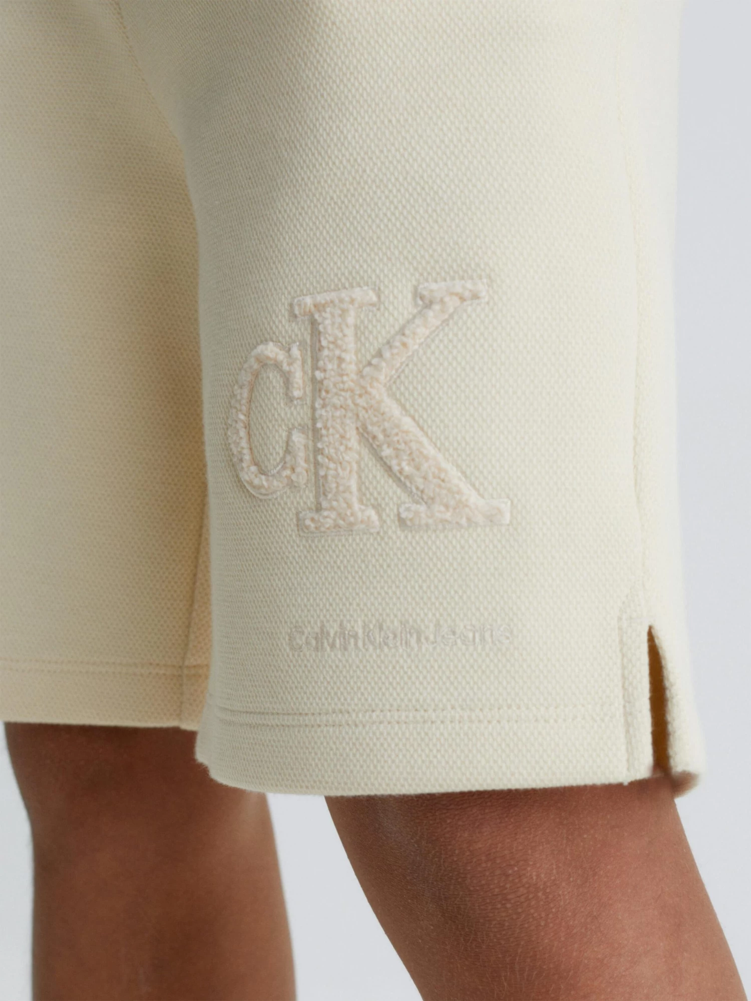 Calvin Klein Boys 3-7 Interlock Pique Shorts - Image 4