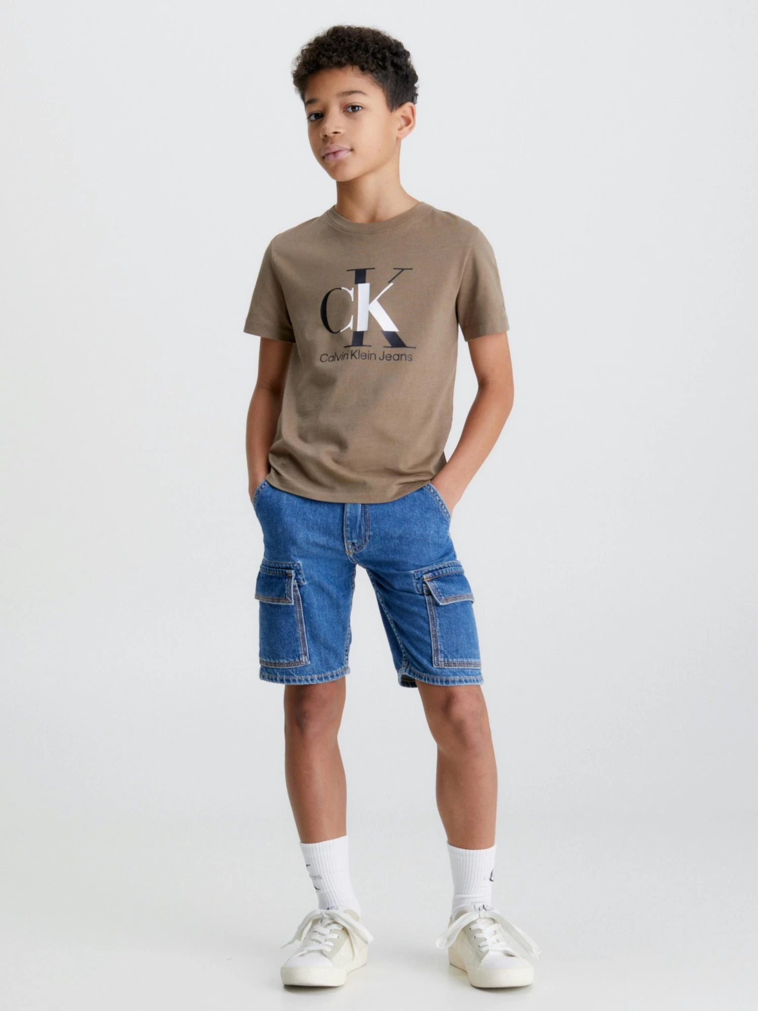 Calvin Klein Boys 8-16 Cotton Logo T-Shirt - Image 5