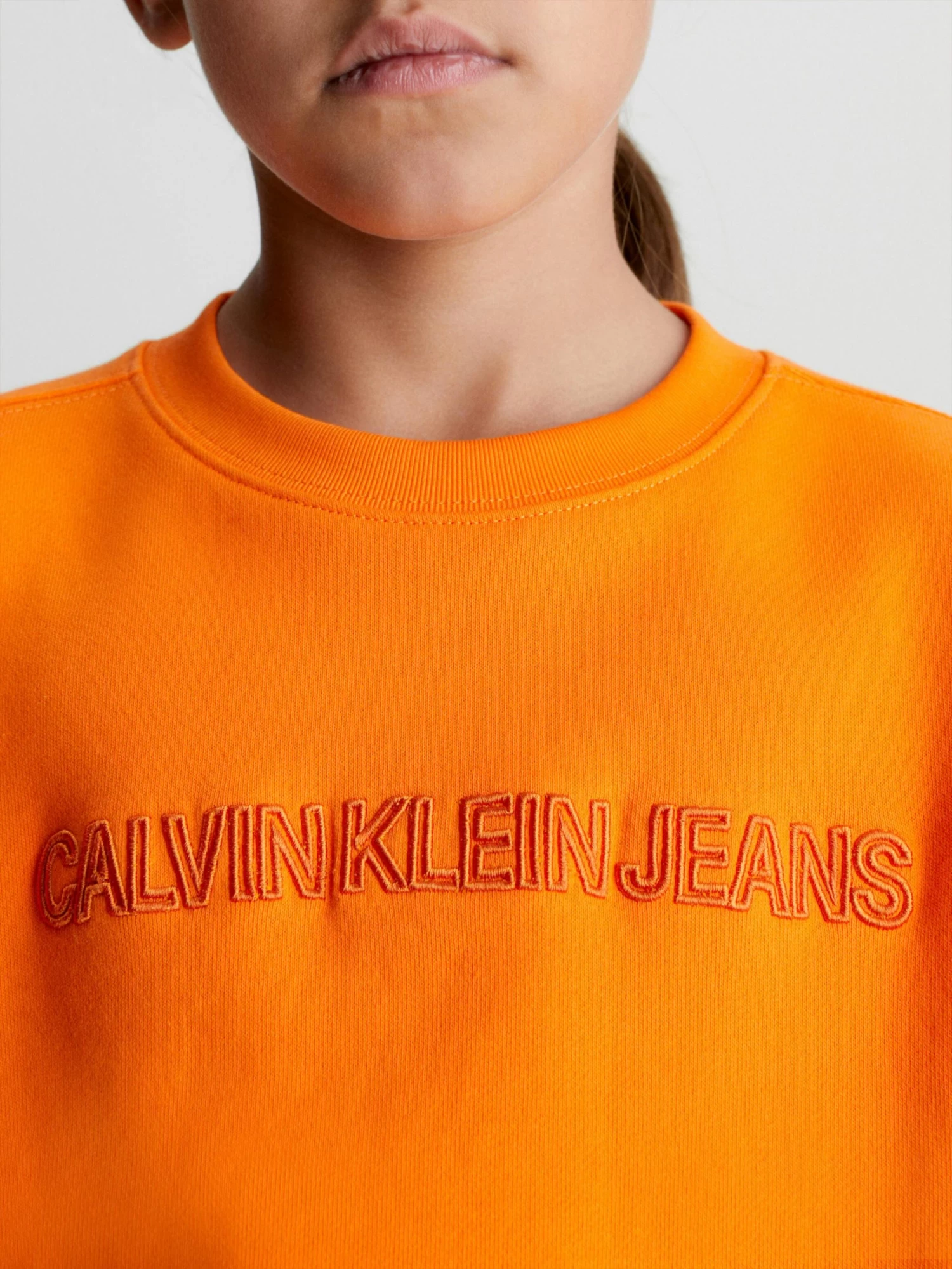 Calvin Klein Boys 3-7 Relaxed Logo Sweatshirt - Image 4