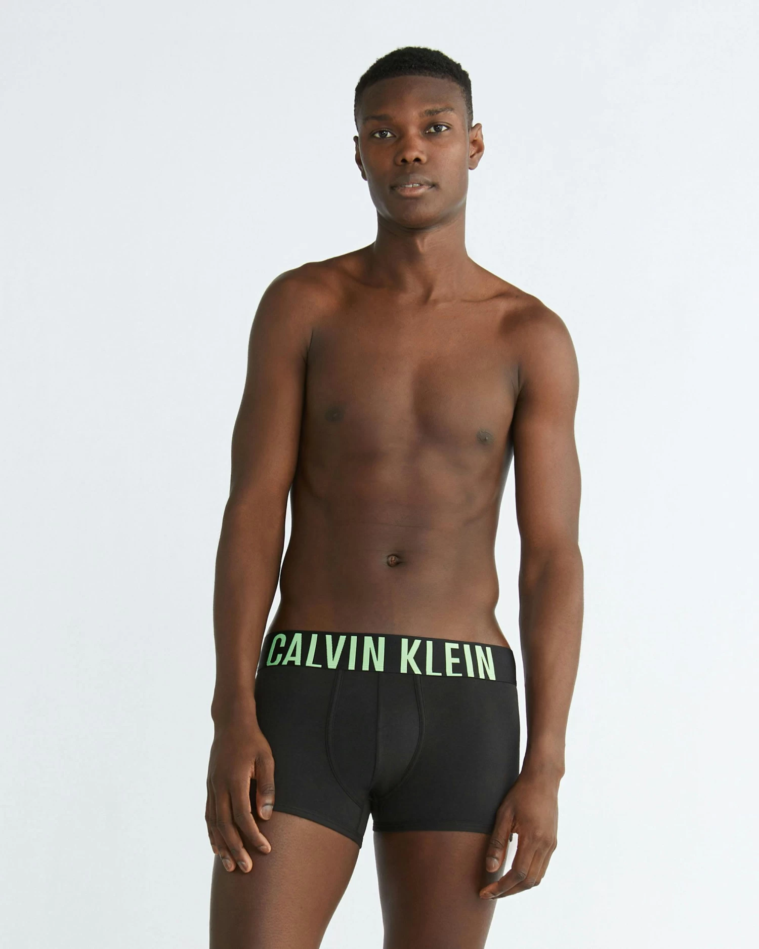 Calvin Klein Intense Power Cotton 3 Pack Trunks - Image 2