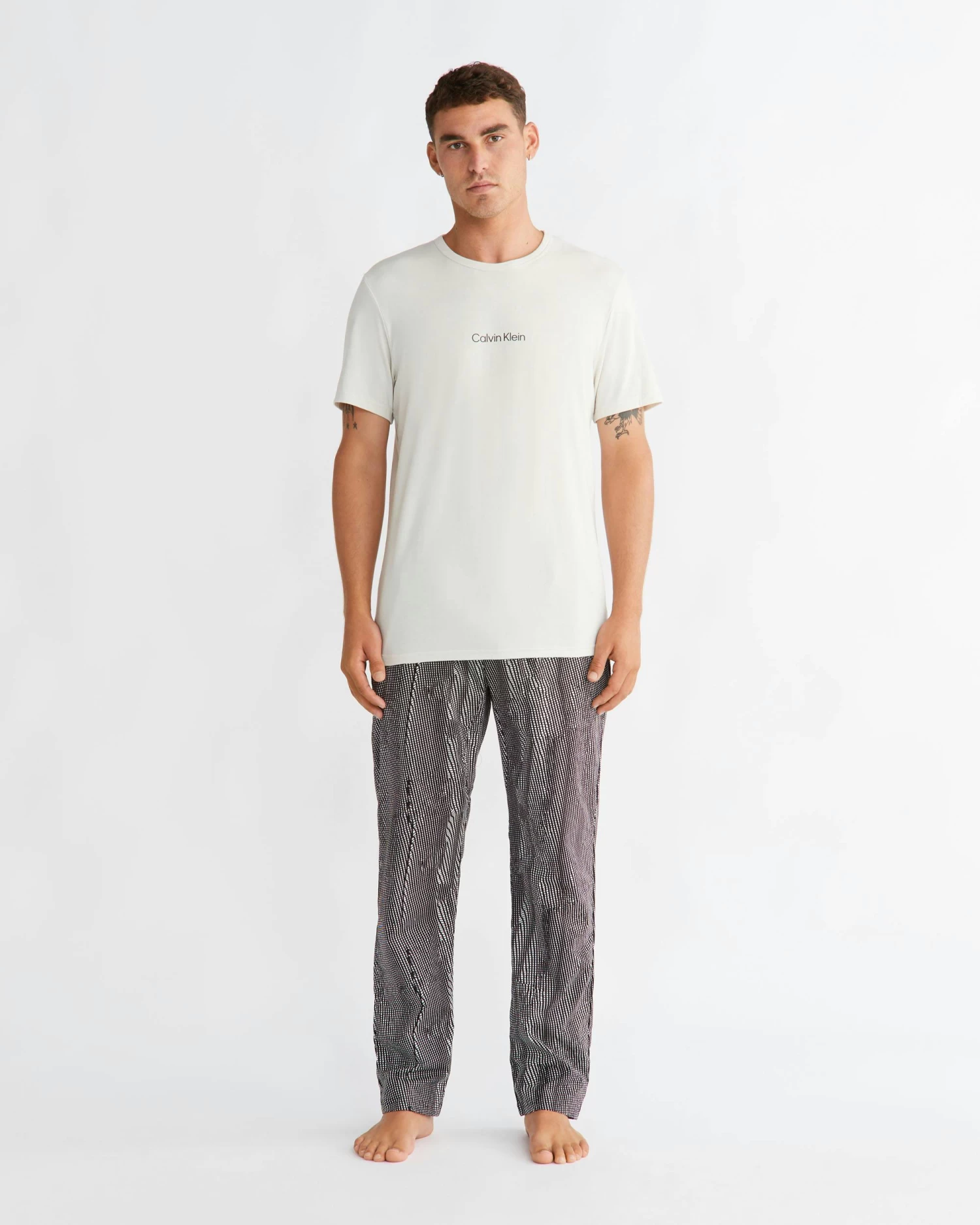 Calvin Klein Modern Structure Pyjama Pants Set - Image 4